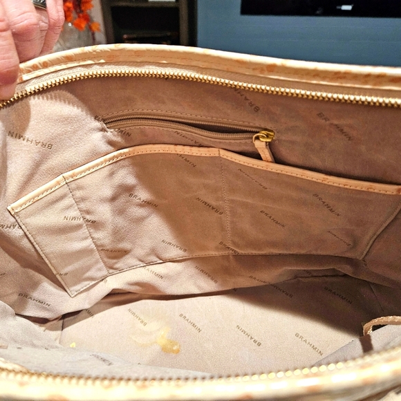 Brahmin Purse - Picture 4 of 6